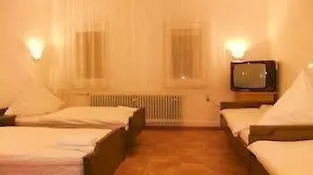 Guest house My Pension Stuttgart-Airport-Messe Leinfelden-Echterdingen